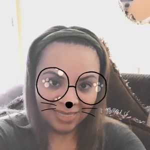 Meet your Posher, Veronica